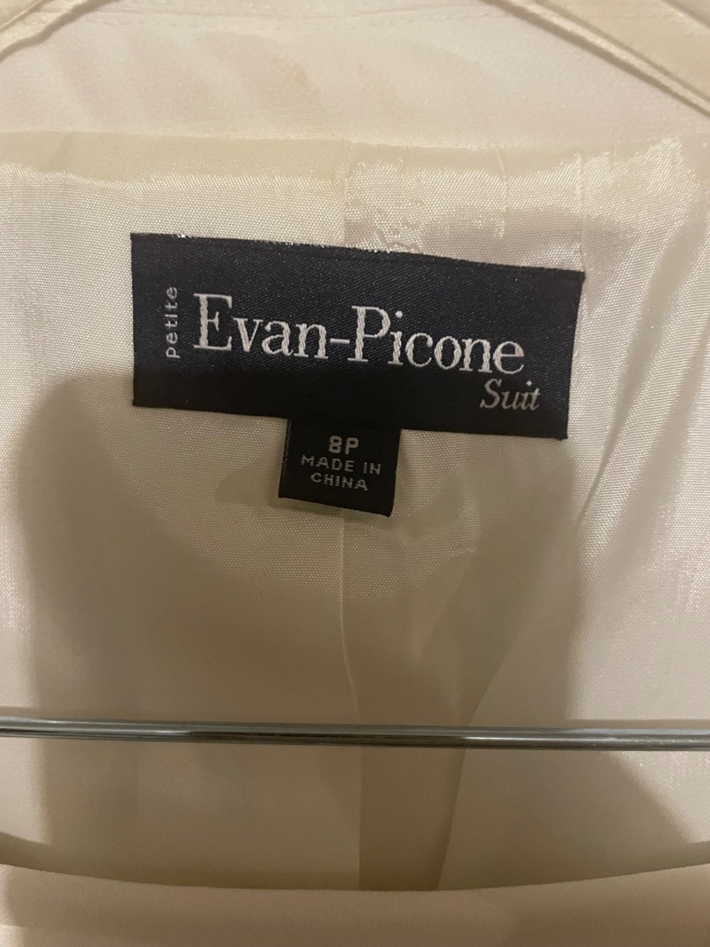 Evan Picone women’s size 8 petite white skirt suit - Picture 3 of 4